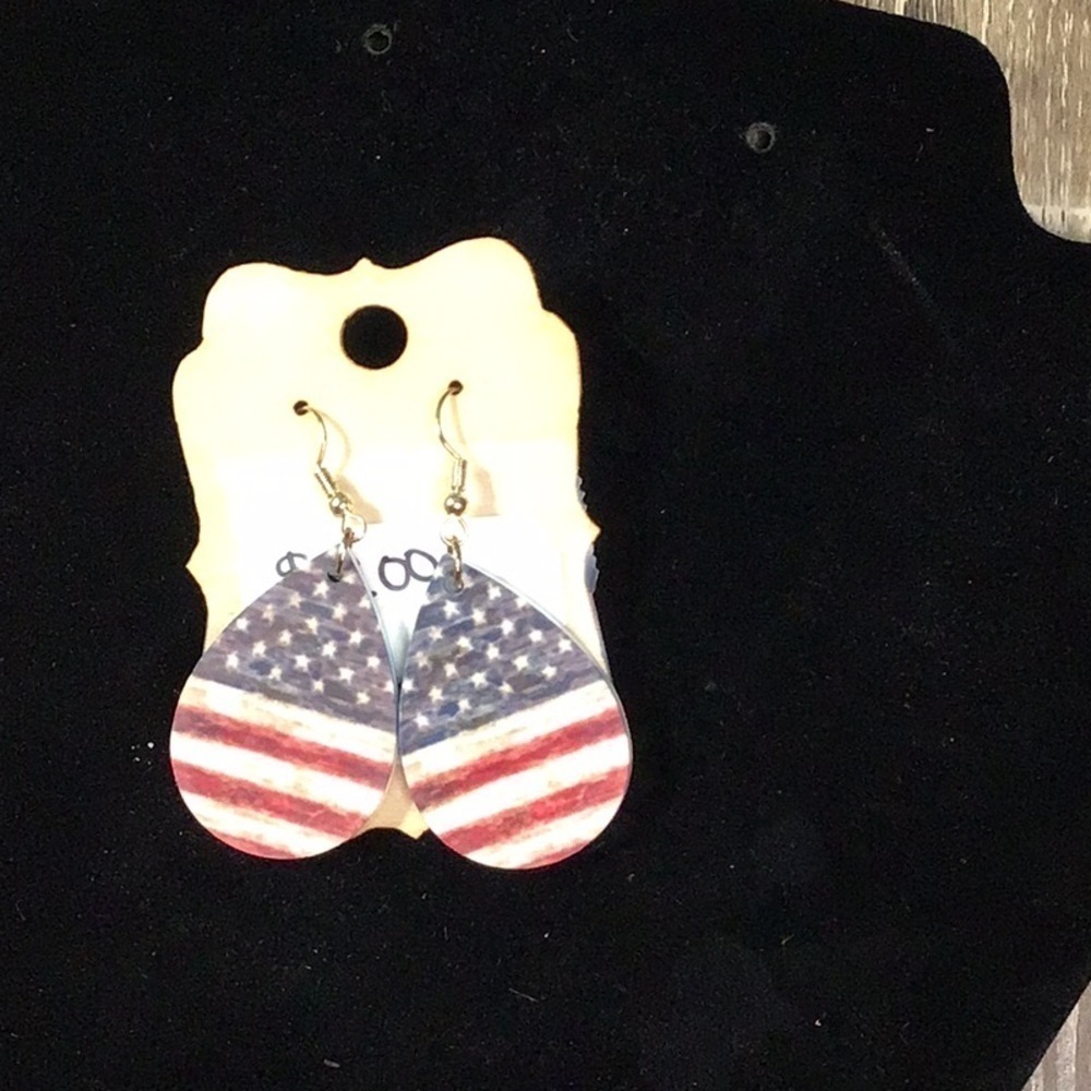 American flag Earrings (31jj)